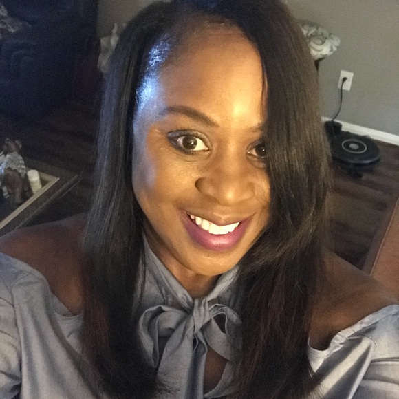 Meet your Posher, Rita - Picture 1 of 1